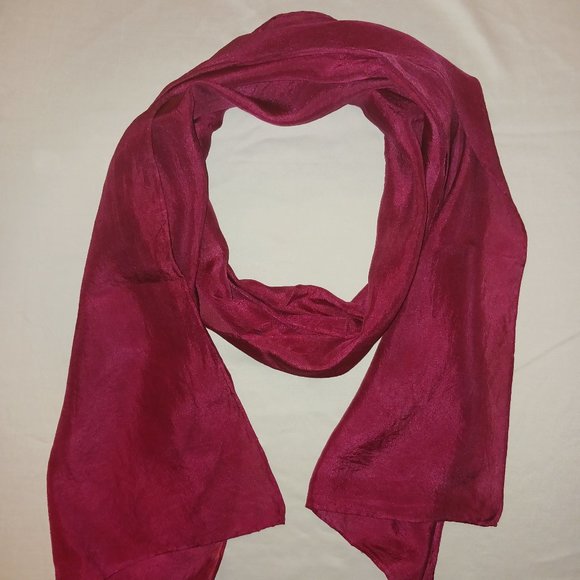 100% Silk scarf - Picture 1 of 1